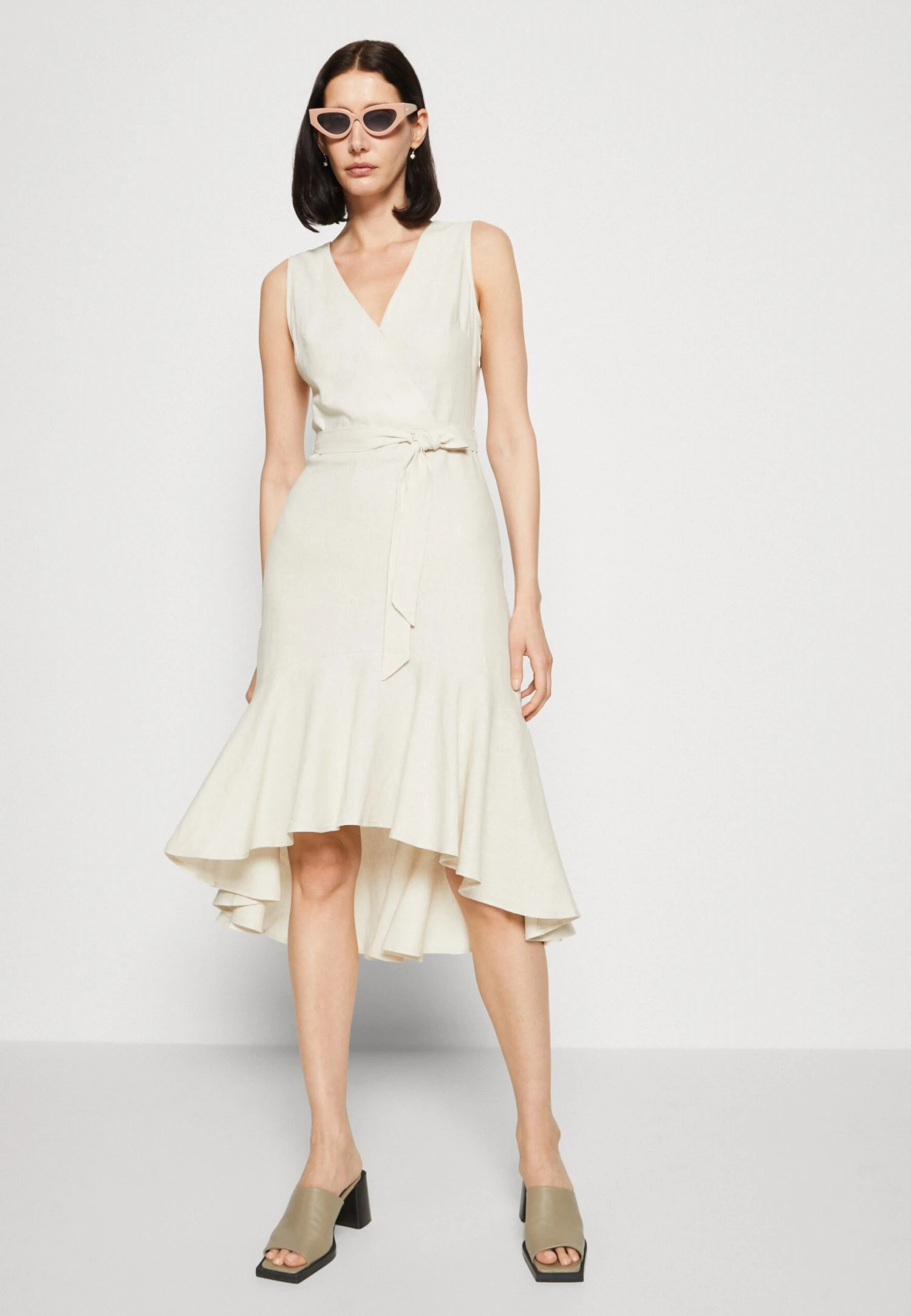 Anna Field Vestido Informal - Beige 8 Anna Field Vestido Informal - Beige - Imagen 6