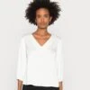 Anna Field Blusa - Off White 2 Anna Field Blusa - Off White -Anna Field 0a219036a3ef4983abbe812b2c95736b