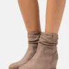 Anna Field Winter Boot - Botines De Cuña - Taupe -Anna Field 0a2483edb4374d2589346985afd7587d