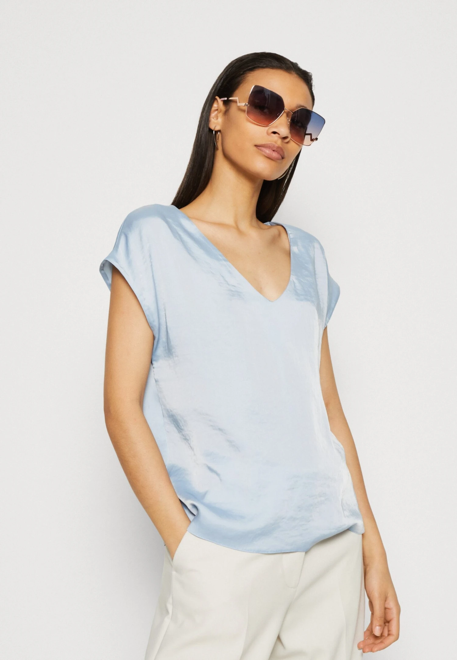 Anna Field Camiseta Básica - Light Blue 6 Anna Field Camiseta Básica - Light Blue - Imagen 4