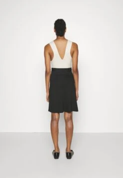 Falda Acampanada - Black 10 Falda Acampanada - Black -Anna Field 1be4ec2c3a6947b68befc5be67ac8e53