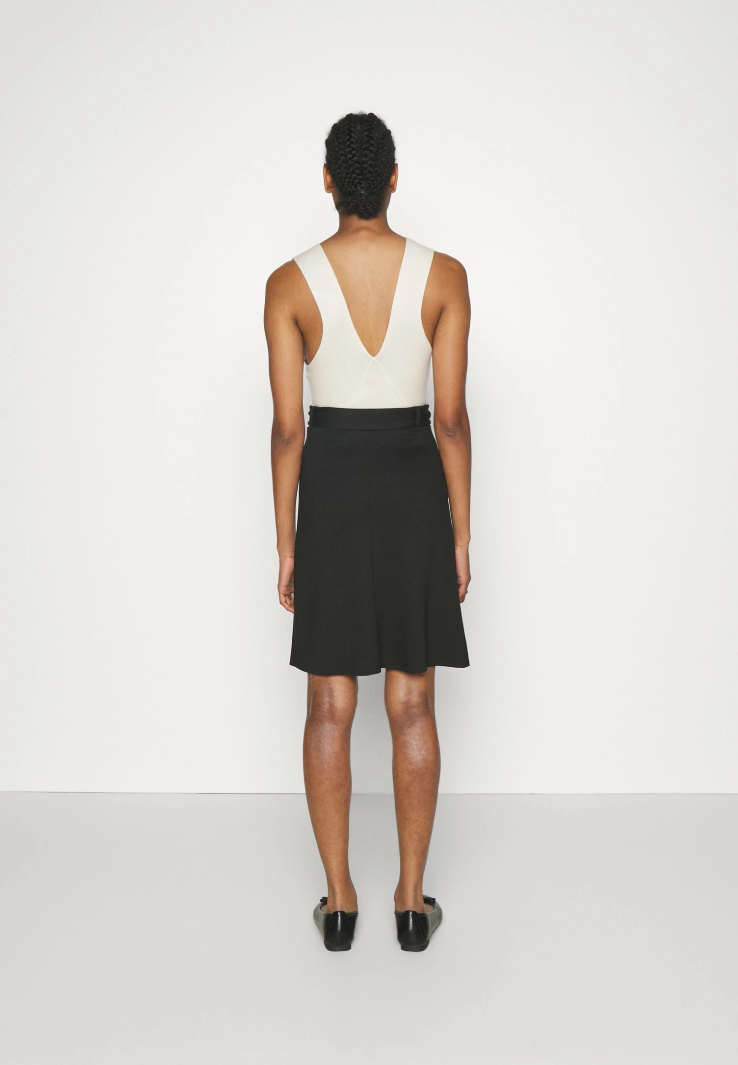 Falda Acampanada - Black 5 Falda Acampanada - Black - Imagen 3