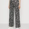 Anna Field Pantalones - Black/White