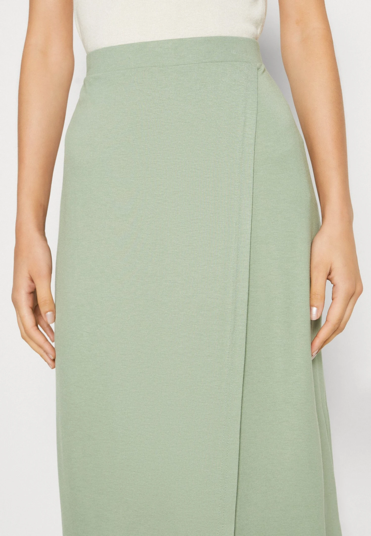Anna Field Falda Cruzada - Light Green 6 Anna Field Falda Cruzada - Light Green - Imagen 4