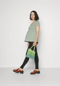 Camiseta Básica - Light Green -Anna Field 69df7e83837c4014ba9f7b932e3b6d32