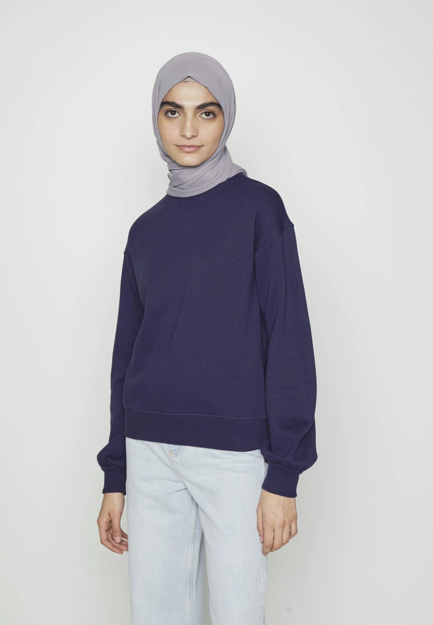 Anna Field Sudadera - Dark Blue 5 Anna Field Sudadera - Dark Blue - Imagen 3