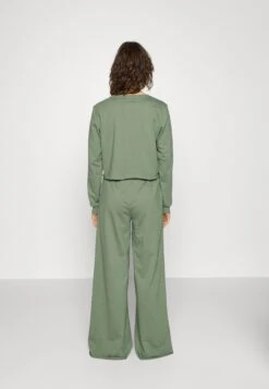 Anna Field Pijama - Khaki 11 Anna Field Pijama - Khaki -Anna Field 8eaebd3ad0c54d2ca8b5c66614b78047