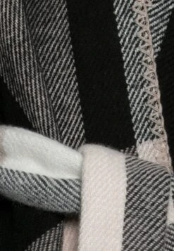 Anna Field Poncho - Black/White 7 Anna Field Poncho - Black/White -Anna Field acdcb6228802409186154190d6d39bbf