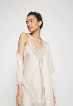 Anna Field Bridal Nightie / 003 - Off-White - Camisón - 003 - Off-White -Anna Field b0d5595a3a9e44e28968fba66029159e