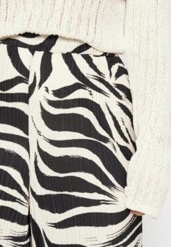 Pantalones - Black/Off White -Anna Field b94d6d478f4d42e1bd42b70a69245115