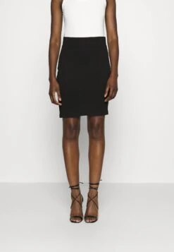 Anna Field 2Pack - Minifalda - Black/Khaki -Anna Field c89bf4976c7b4807afc32145d3e4fe3b