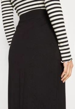 Anna Field Falda Cruzada - Black -Anna Field ef013203fe3b4bd3a9861918bc26acaa